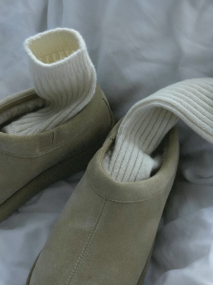 Уютные носки из шерсти молочный