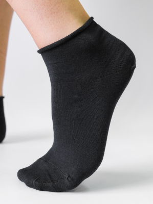 Носки короткие лазерная обработка края черный