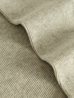 Изображение Бесшовные носки в рубчик туман