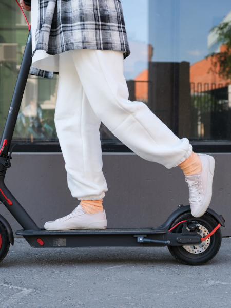 Бесшовные носки в рубчик оранжевый