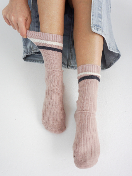 Теплые носки с полоской розовый