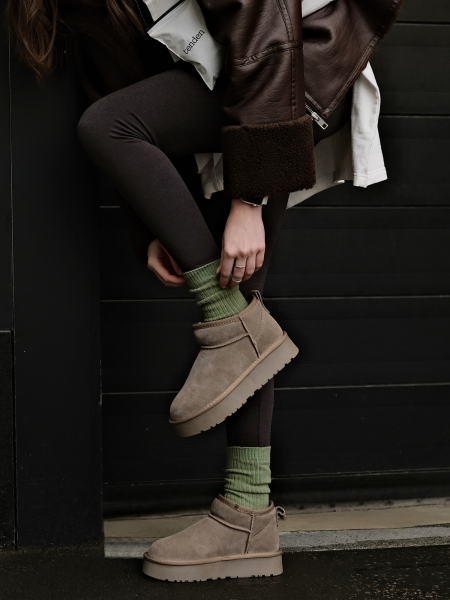 Уютные носки из шерсти зеленый