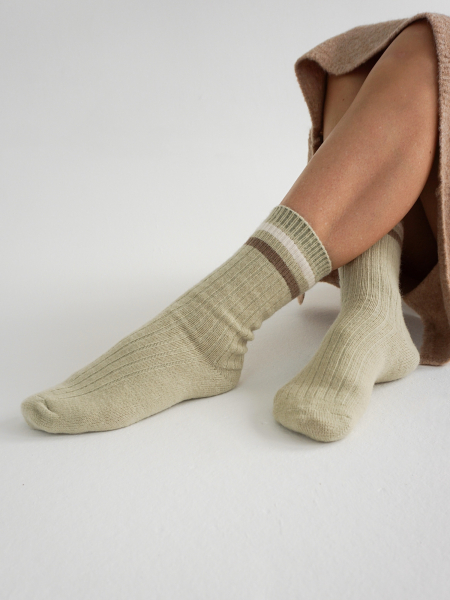 Теплые носки с полоской зеленый